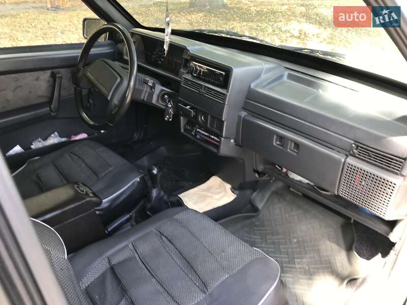 Седан ВАЗ / Lada 21099 2003 в Звенигородці