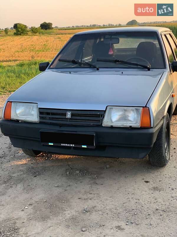 Седан ВАЗ / Lada 21099 2003 в Христиновке фото 6 Седан ВАЗ / Lada 21099 2003 в Христиновке