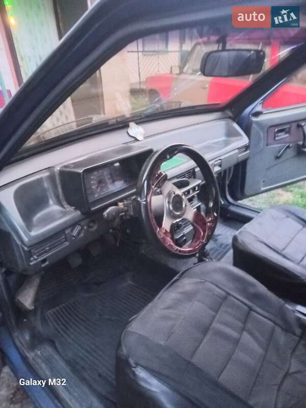 Седан ВАЗ / Lada 21099 1995 в Днепре