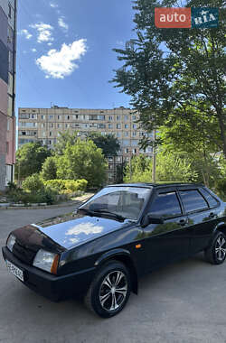 Седан ВАЗ 21099 2005 в Кривом Роге