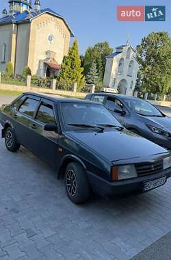 Седан ВАЗ 21099 2002 в Кременце