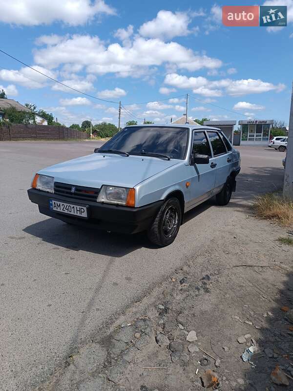 ВАЗ / Lada 21099 2005