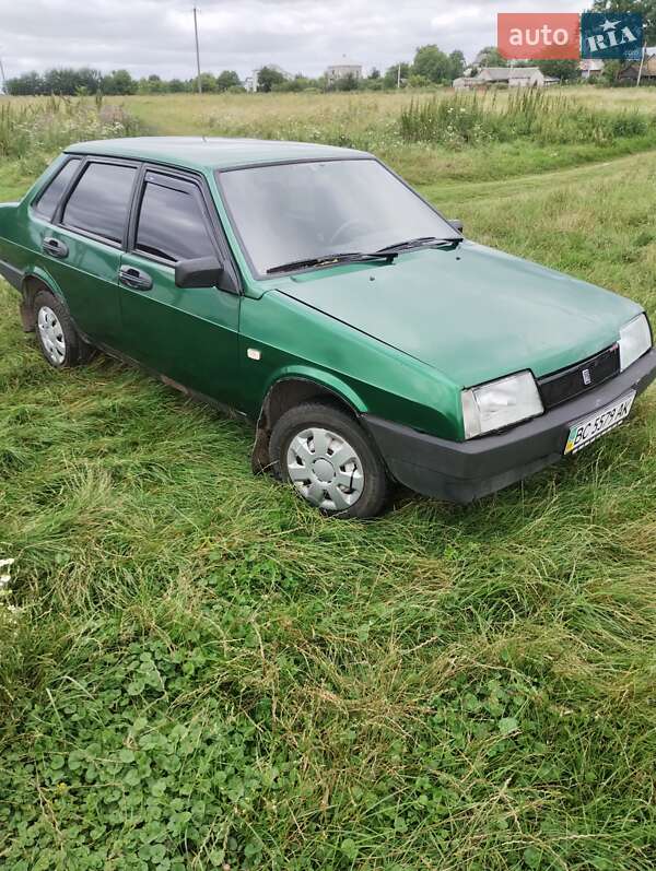 Седан ВАЗ / Lada 21099 1999 в Буске