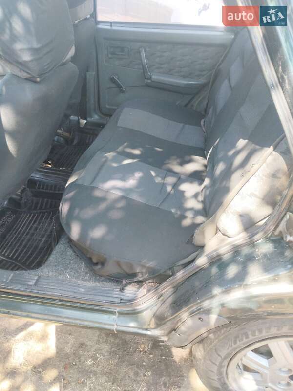 Седан ВАЗ / Lada 21099 2002 в Вознесенске