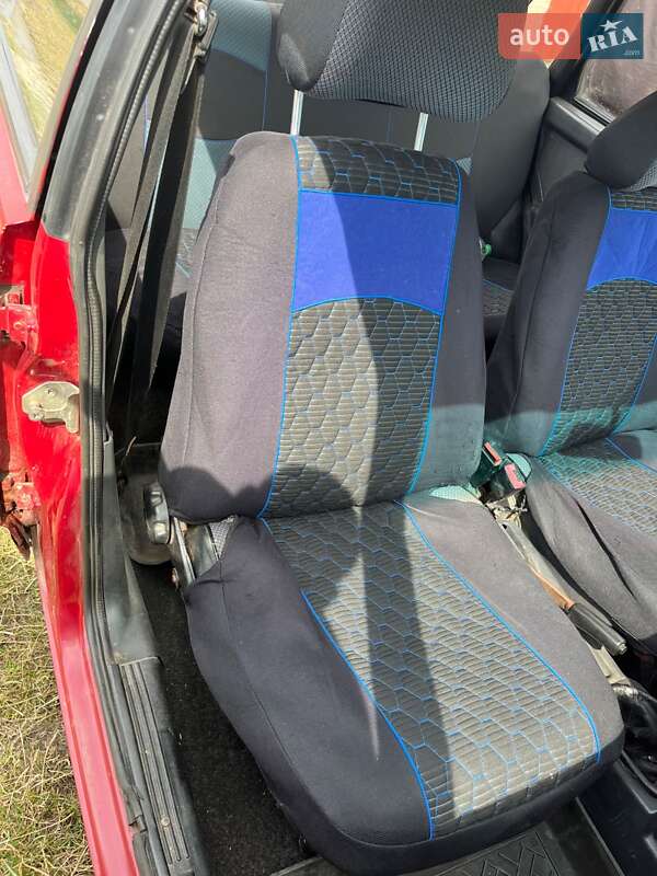 Хэтчбек ВАЗ / Lada 21099 1994 в Вараше