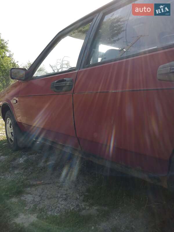 Седан ВАЗ / Lada 21099 1998 в Винниках