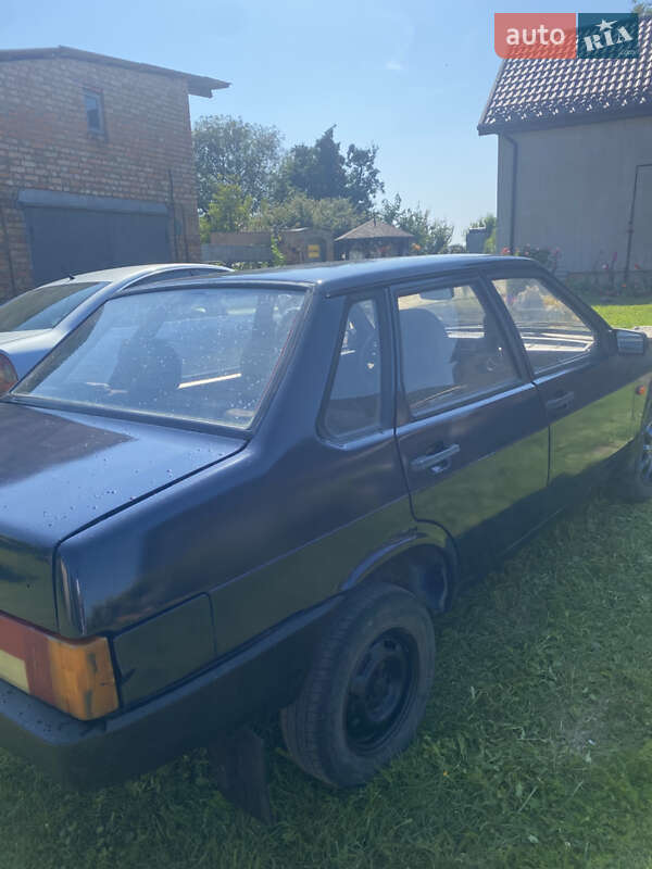 Седан ВАЗ / Lada 21099 2006 в Здолбунове