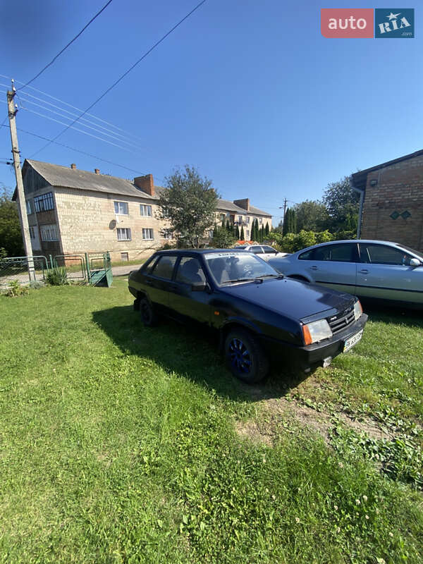 Седан ВАЗ / Lada 21099 2006 в Здолбунове