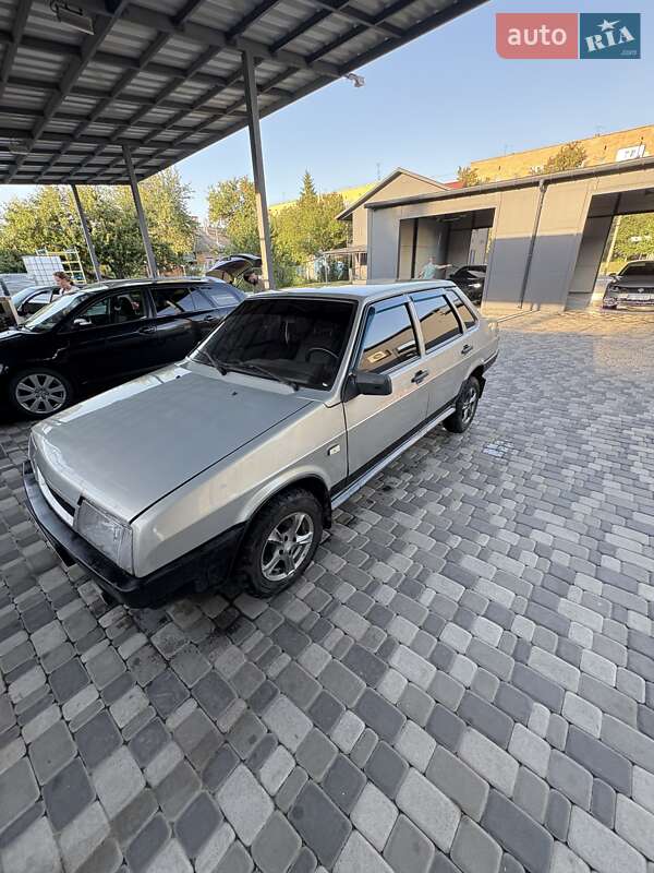 Седан ВАЗ / Lada 21099 2005 в Гадячі
