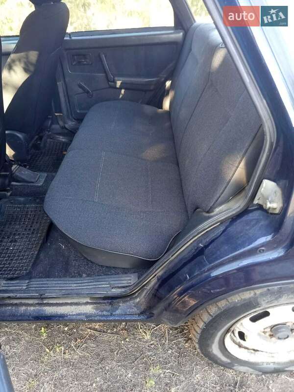 Седан ВАЗ / Lada 21099 1997 в Днепре