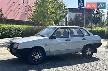 Седан ВАЗ 21099 2011 в Киеве