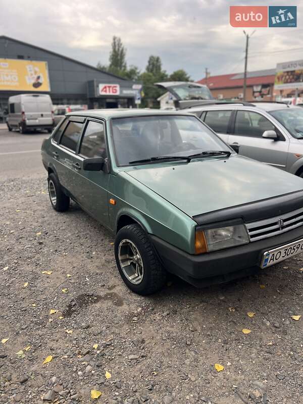 Седан ВАЗ / Lada 21099 2007 в Берегово фото 2 Седан ВАЗ / Lada 21099 2007 в Берегово