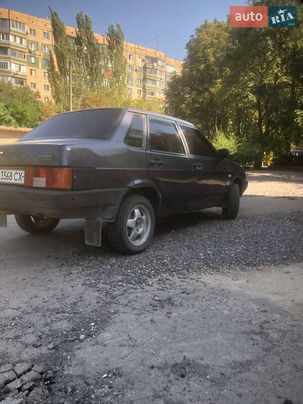 Седан ВАЗ / Lada 21099 2001 в Кривом Роге фото 6 Седан ВАЗ / Lada 21099 2001 в Кривом Роге