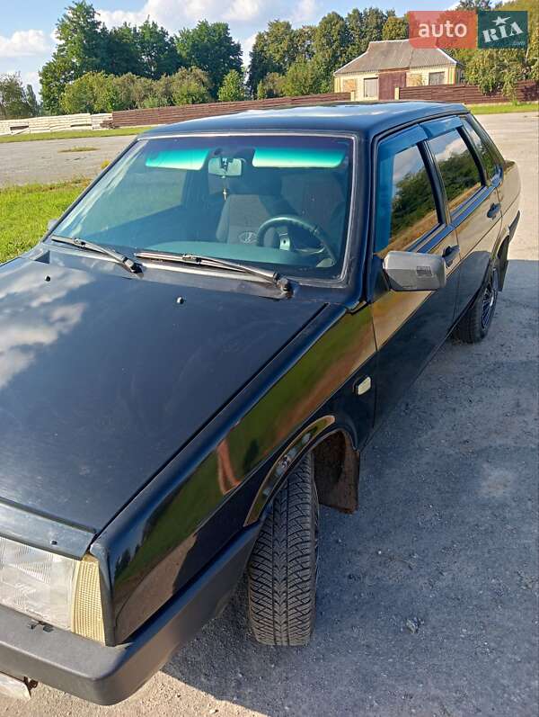 Седан ВАЗ / Lada 21099 2008 в Полонном фото 11 Седан ВАЗ / Lada 21099 2008 в Полонном