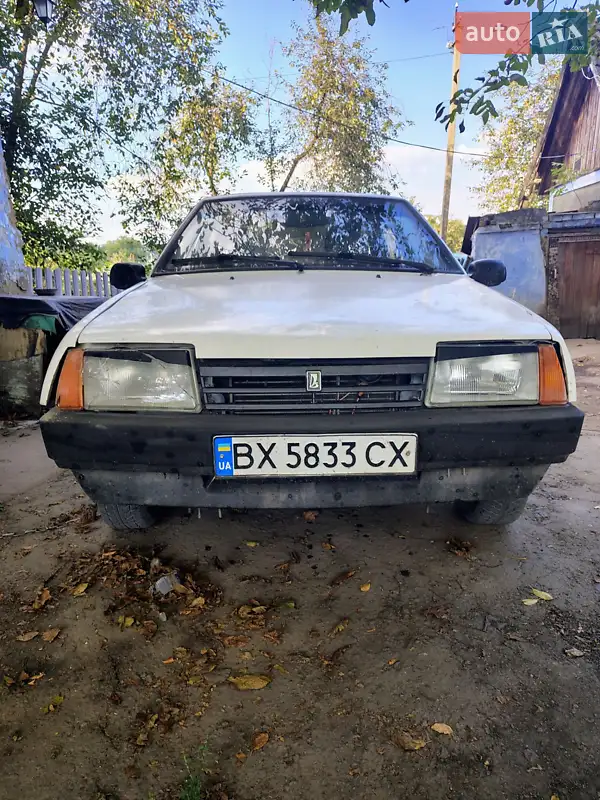 ВАЗ / Lada 21099