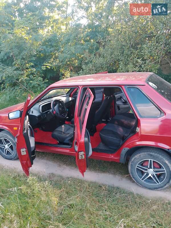 Седан ВАЗ / Lada 21099 2007 в Довбиші