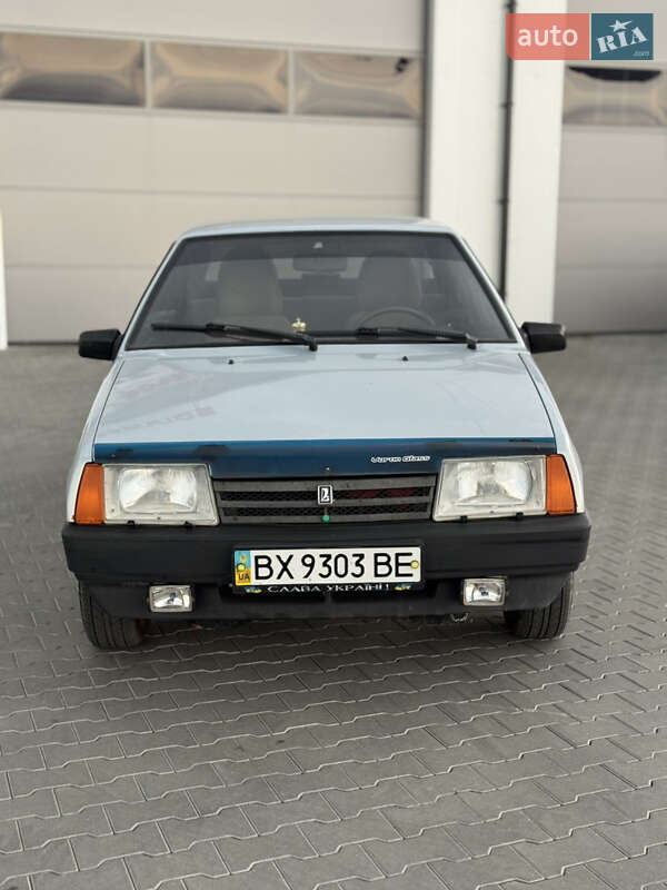 Седан ВАЗ / Lada 21099 2004 в Хмельницком
