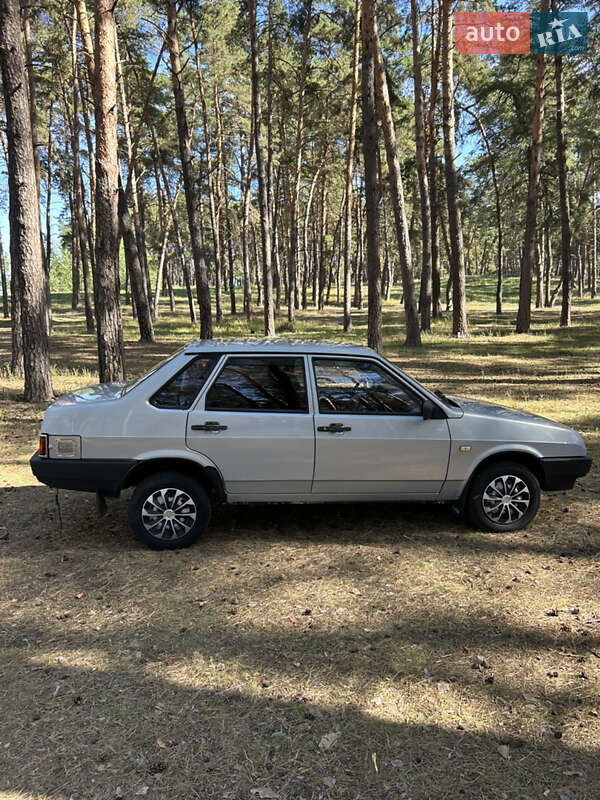 Седан ВАЗ / Lada 21099 2005 в Сумах фото 5 Седан ВАЗ / Lada 21099 2005 в Сумах