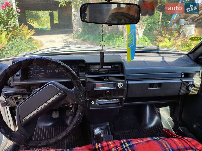 Седан ВАЗ / Lada 21099 1995 в Золочеві