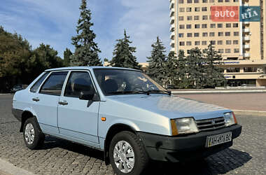 Седан ВАЗ 21099 2004 в 