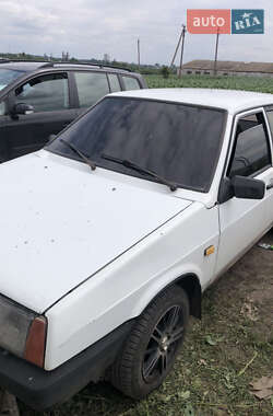 Седан ВАЗ 21099 1996 в Полтаве