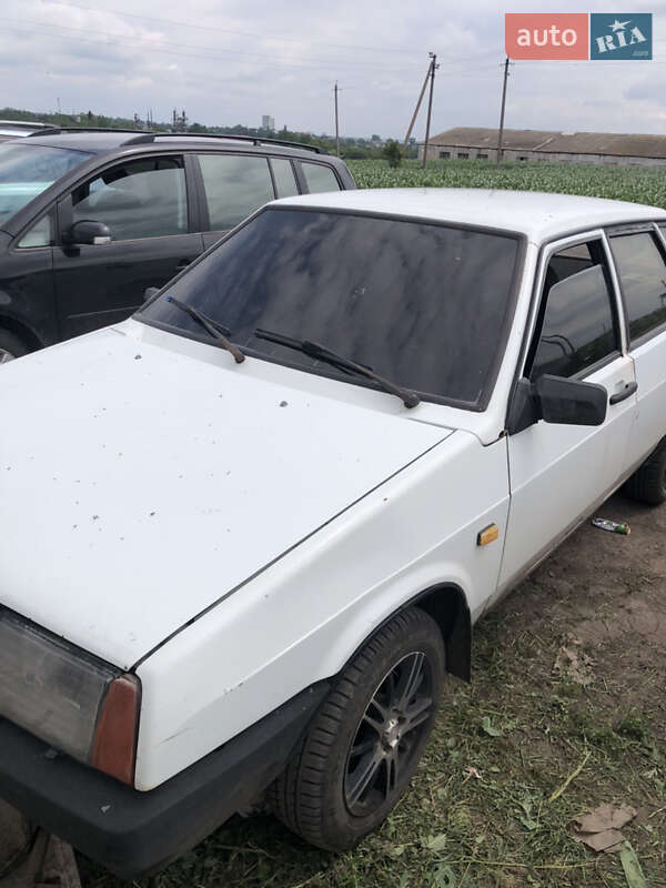 Седан ВАЗ / Lada 21099 1996 в Полтаве