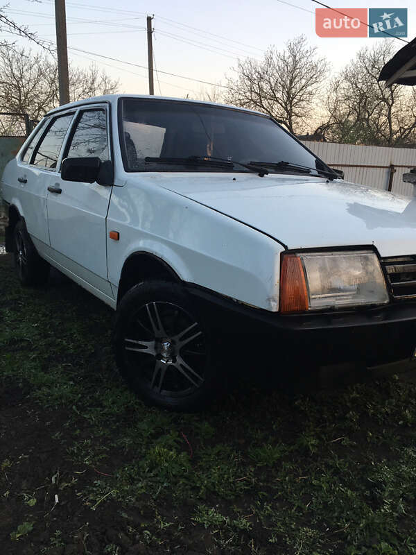 Седан ВАЗ / Lada 21099 1996 в Полтаве