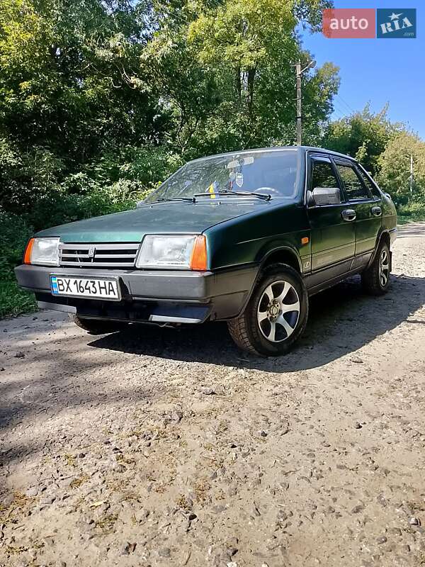 Седан ВАЗ / Lada 21099 2001 в Антонинах