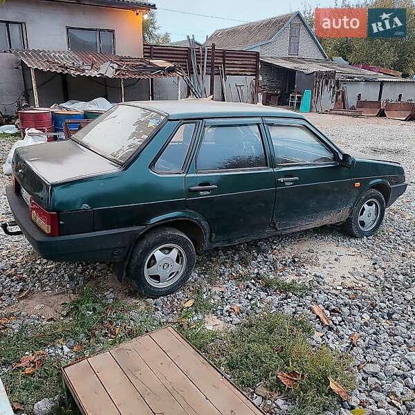 Седан ВАЗ / Lada 21099 1997 в Запорожье