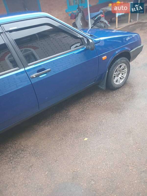 Седан ВАЗ / Lada 21099 2003 в Бершади