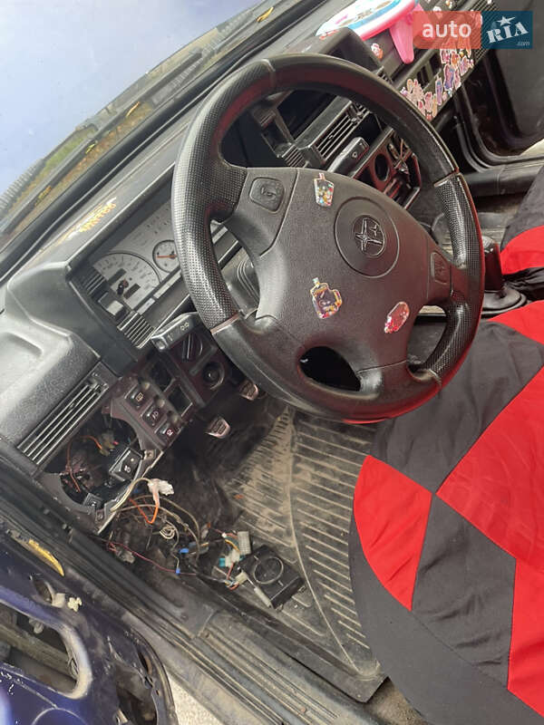 Седан ВАЗ / Lada 21099 1997 в Вышгороде