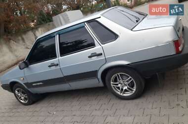 Седан ВАЗ 21099 2001 в 