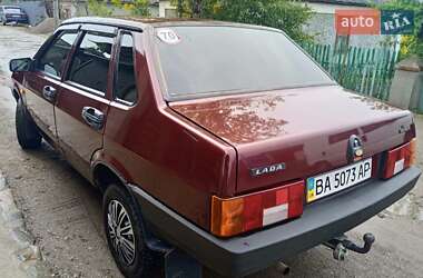 Седан ВАЗ 21099 2009 в  фото 9 Седан ВАЗ 21099 2009 в
