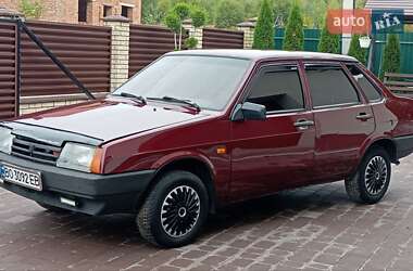 Седан ВАЗ 21099 2008 в  фото 2 Седан ВАЗ 21099 2008 в