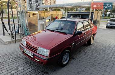 Седан ВАЗ / Lada 21099 1993 в Ивано-Франковске