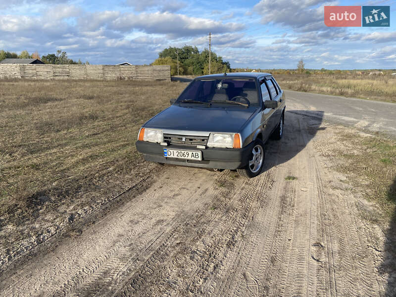 Седан ВАЗ / Lada 21099 2000 в Бородянці