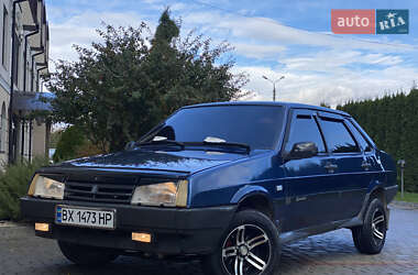 Седан ВАЗ 21099 2004 в  фото 2 Седан ВАЗ 21099 2004 в