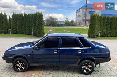 Седан ВАЗ 21099 2004 в  фото 8 Седан ВАЗ 21099 2004 в