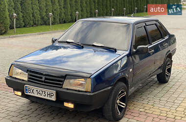 Седан ВАЗ 21099 2004 в  фото 19 Седан ВАЗ 21099 2004 в