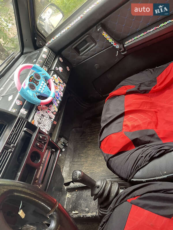 Седан ВАЗ / Lada 21099 1997 в Вышгороде