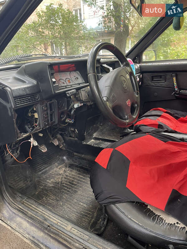 Седан ВАЗ / Lada 21099 1997 в Вышгороде