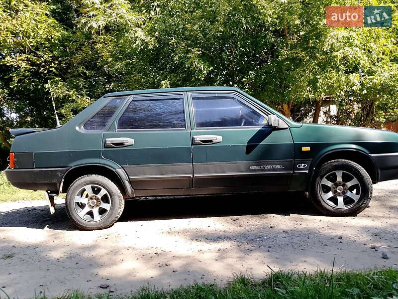 Седан ВАЗ / Lada 21099 2001 в Антонінах