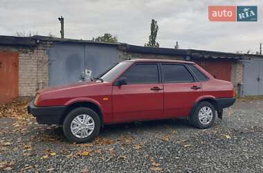 Седан ВАЗ 21099 2007 в Кривом Роге