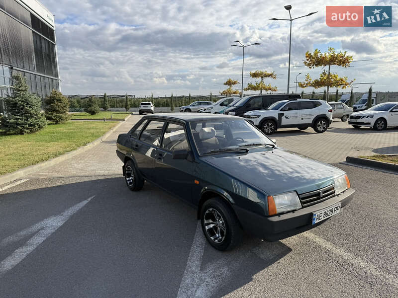 Седан ВАЗ / Lada 21099 2004 в Днепре фото 4 Седан ВАЗ / Lada 21099 2004 в Днепре