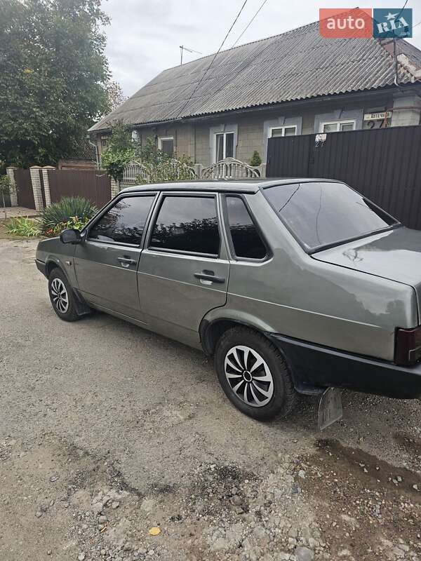 Седан ВАЗ / Lada 21099 2006 в Запорожье