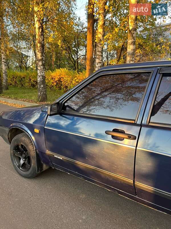 Седан ВАЗ / Lada 21099 2005 в Чернівцях