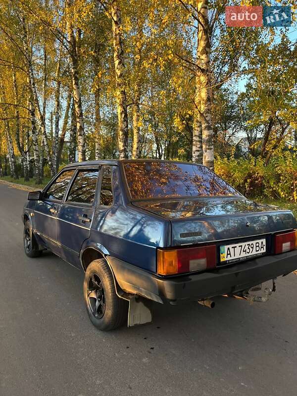 Седан ВАЗ / Lada 21099 2005 в Чернівцях