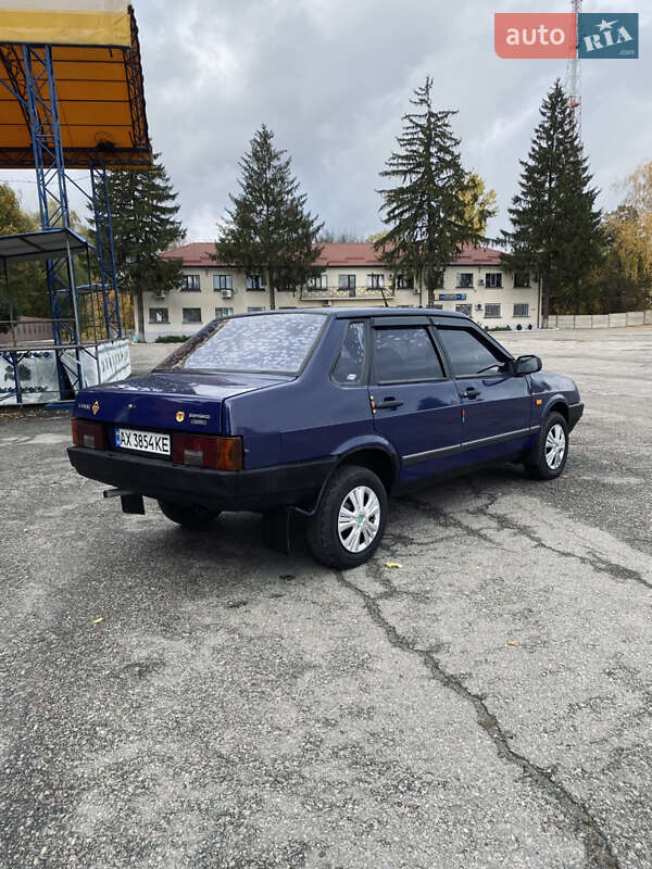 Седан ВАЗ / Lada 21099 1998 в Валках