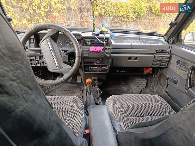 Седан ВАЗ / Lada 21099 2000 в Днепре