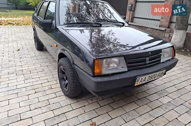 Седан ВАЗ 21099 2005 в Киеве